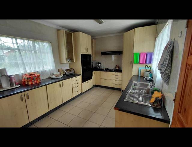 3 BEDROOM HOUSE FOR SALE IN MAYFIELD PARK